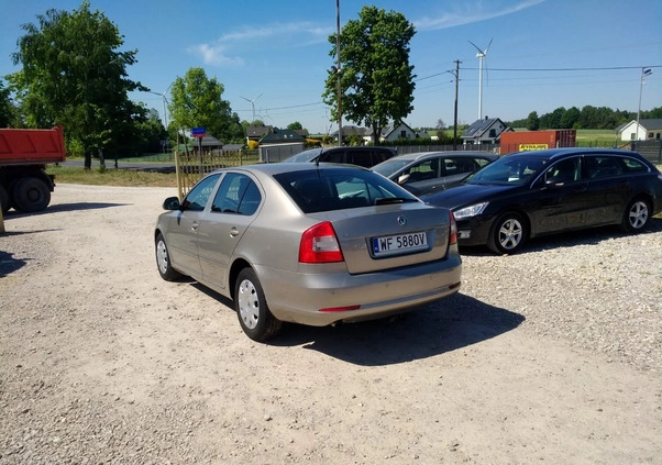 Skoda Octavia cena 20900 przebieg: 243866, rok produkcji 2010 z Oborniki małe 352
